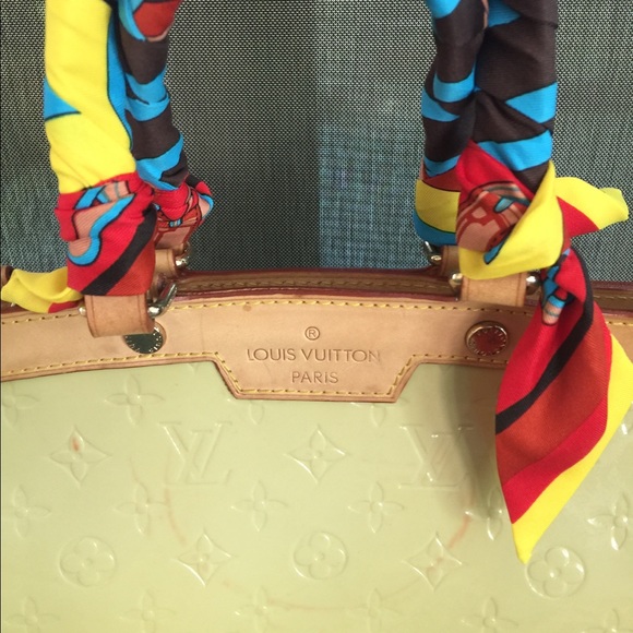 Authentic Louis Vuitton - Picture 3 of 12